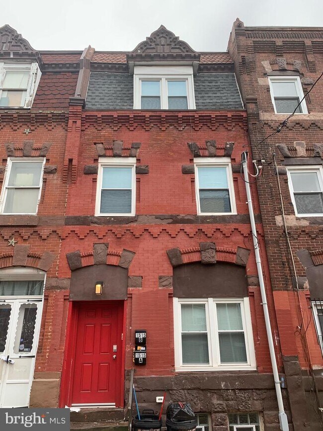 Primary Photo - 1515 N Bouvier St