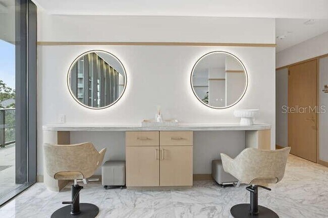 Building Photo - 3015 S Ysabella Ave