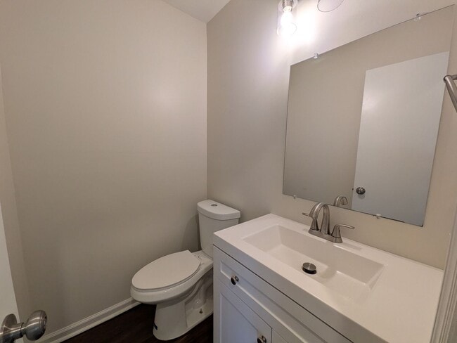 Building Photo - 809 Margret Dr
