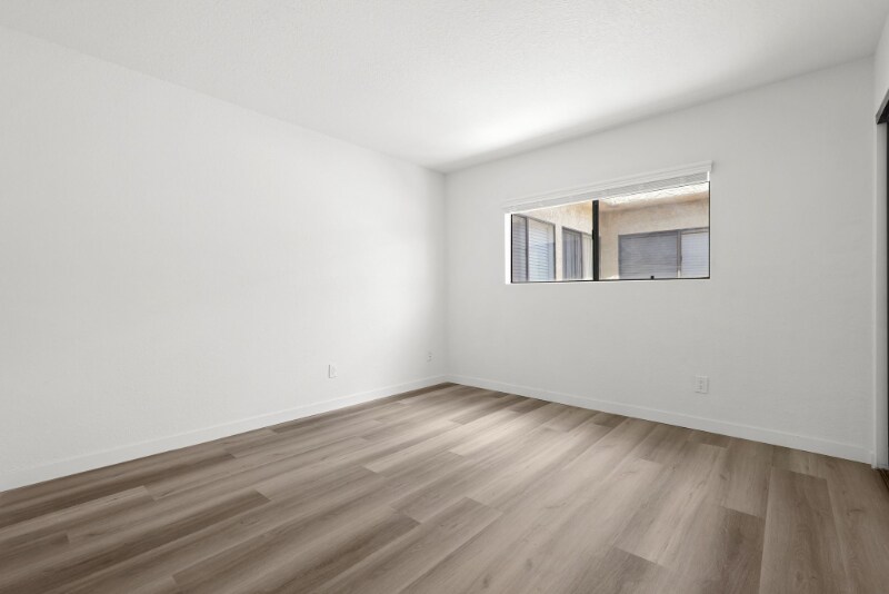 Building Photo - 5240 Whitsett Ave