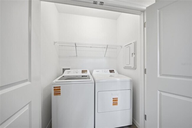 Building Photo - 2480 Riversong Ldg Ln