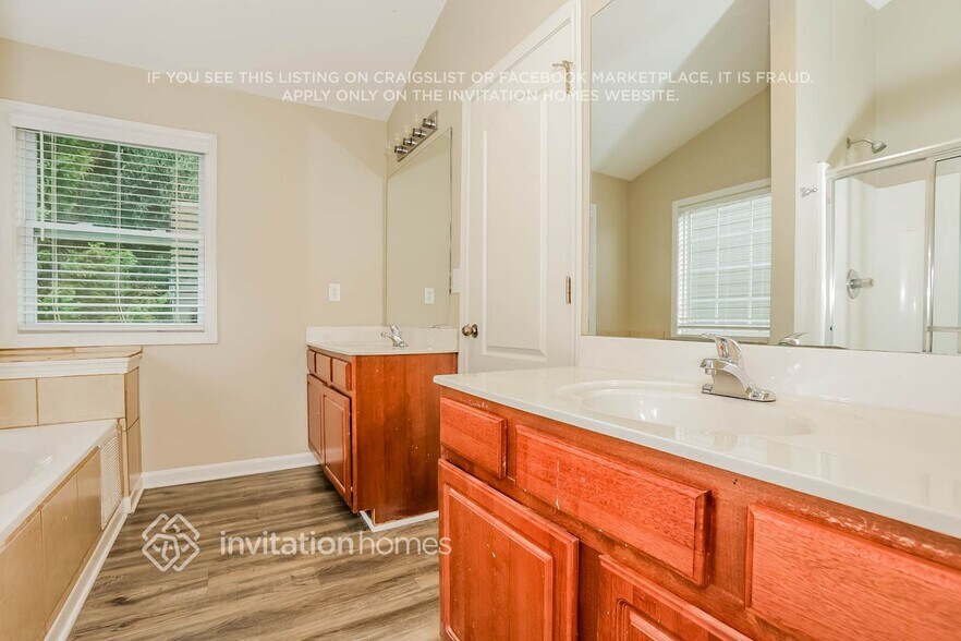Building Photo - 2661 Bald Cypress Dr