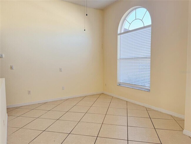 Building Photo - 2436 Deermeadow Dr
