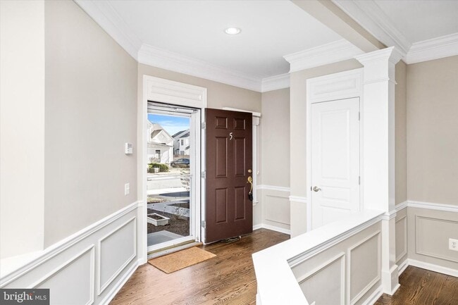 Building Photo - 5 Trewbridge Ct