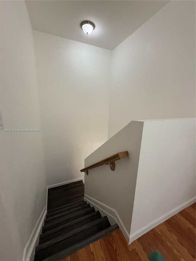 Building Photo - 1540 NW 45th St