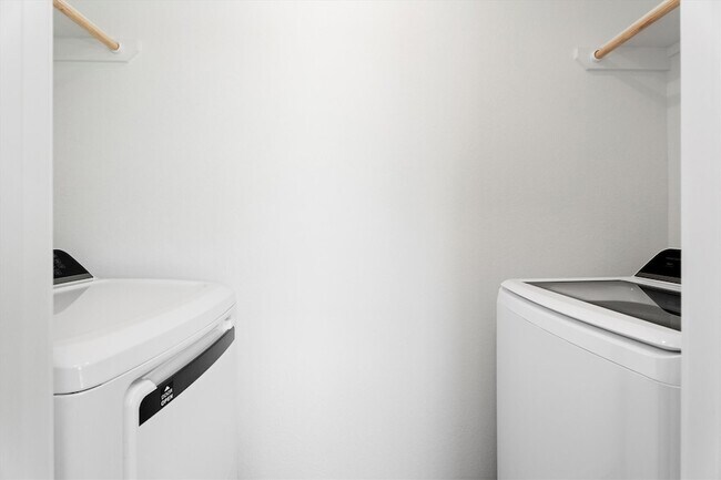 Building Photo - 25745 John Wayne Dr