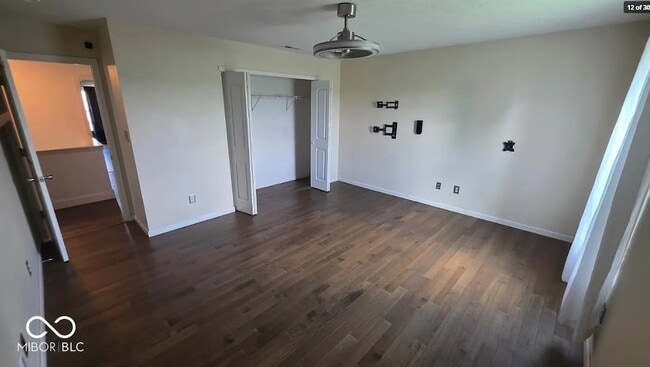Building Photo - 15098 Royal Grove Dr