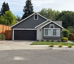 Building Photo - South Napa 3 Bedroom in Court