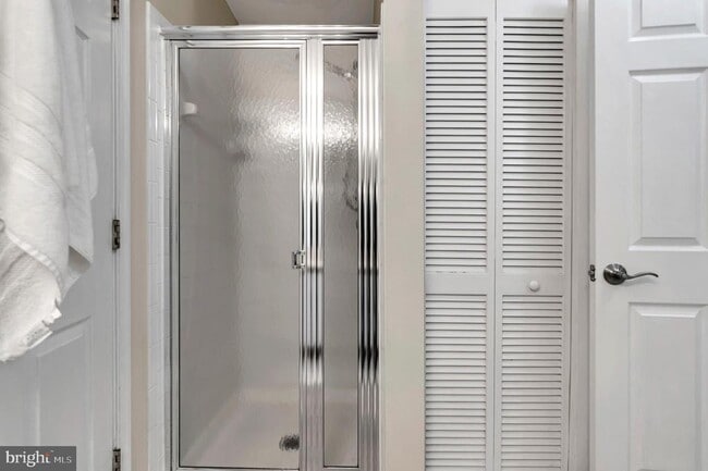 Building Photo - 1066 Gardenview Loop