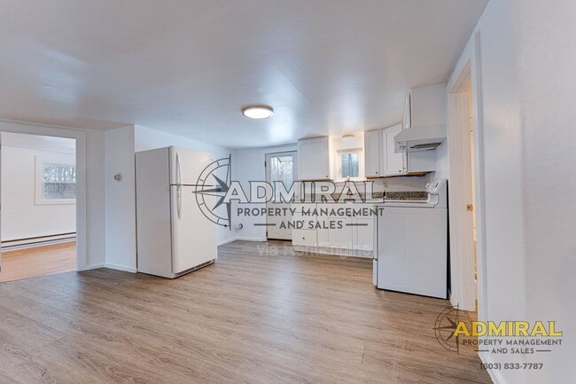 Building Photo - 6 Dora Dr