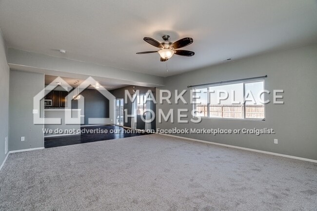 Building Photo - 9799 Desert Lily Cir