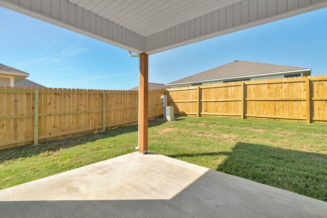 Building Photo - Brand-New 4 Bedroom Home in Prairie Grove!...