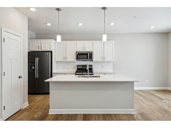 Building Photo - 9469 4th St N