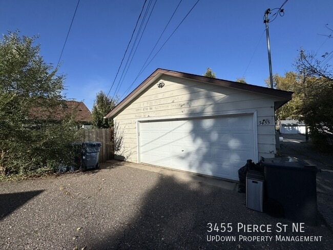 Building Photo - 3455 Pierce St NE