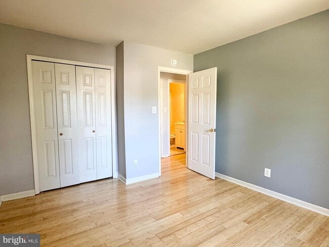 Building Photo - 12732 Lighthouse Ln