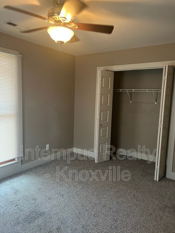 Building Photo - 229 Deaderick Ave