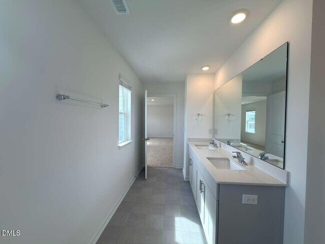 Building Photo - 109 Pantaneiro Wy