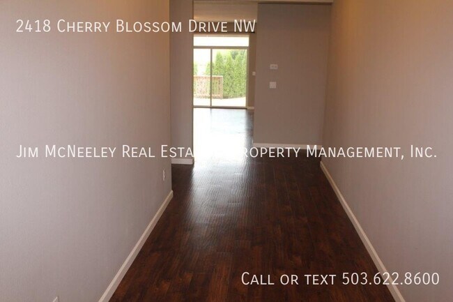 Building Photo - Sorry, no pets! Beautiful Home Available I...