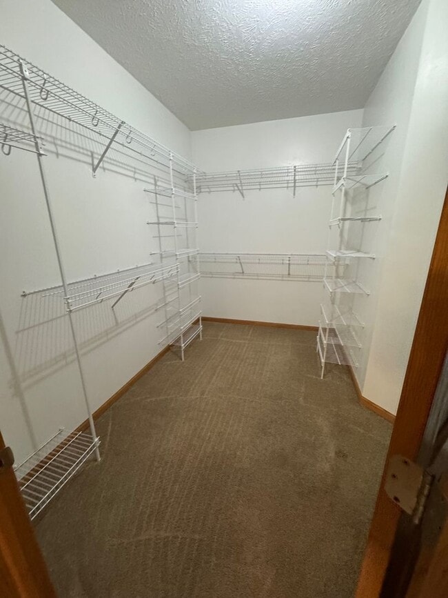 Building Photo - Two Bed, Two Bath, Two Car Garage Condo in...