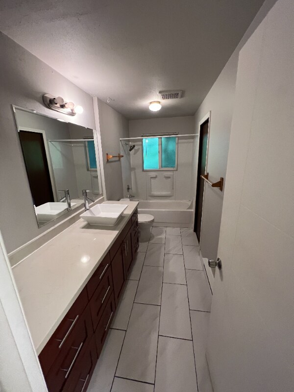 Building Photo - 24853 96th Ave S