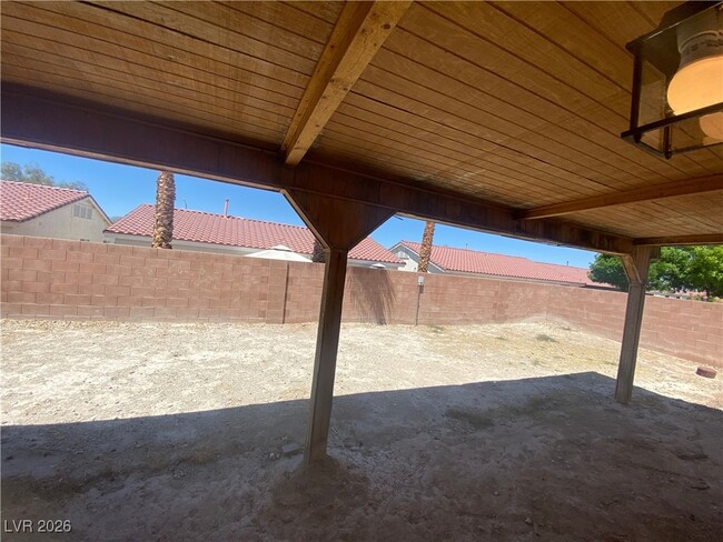 Building Photo - 3122 Flower Garden Ct