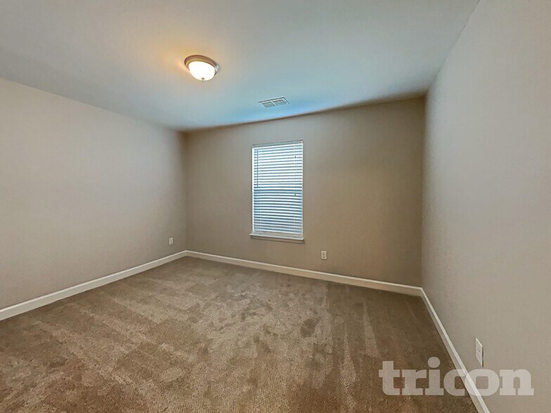 Building Photo - 2169 Cason Ln