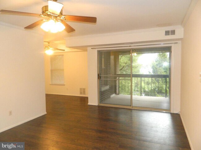 Building Photo - 7925 Coriander Dr