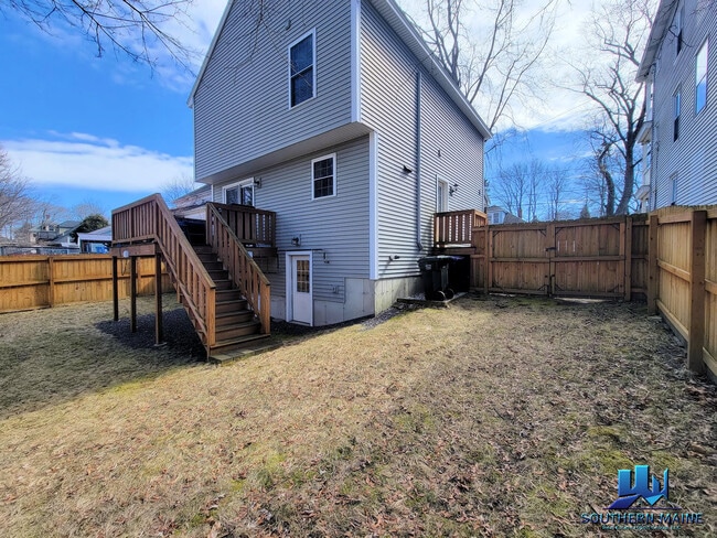 Building Photo - 37 Barberry Creek Rd