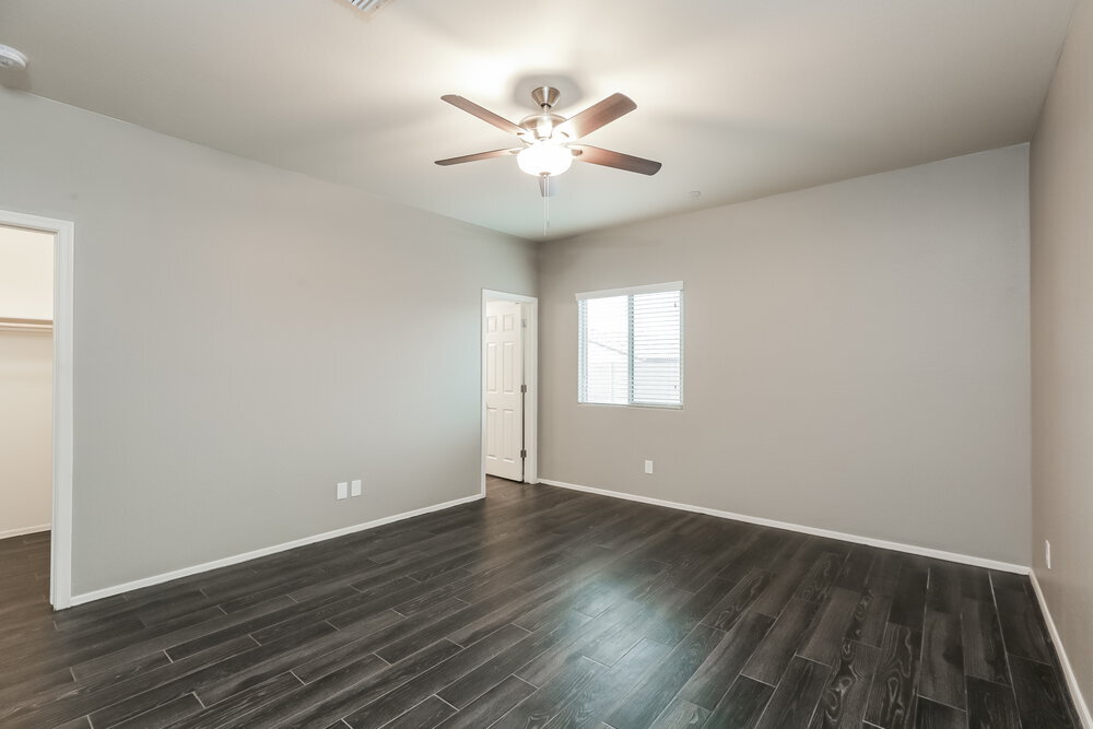 Building Photo - 21221 W Hubbell St