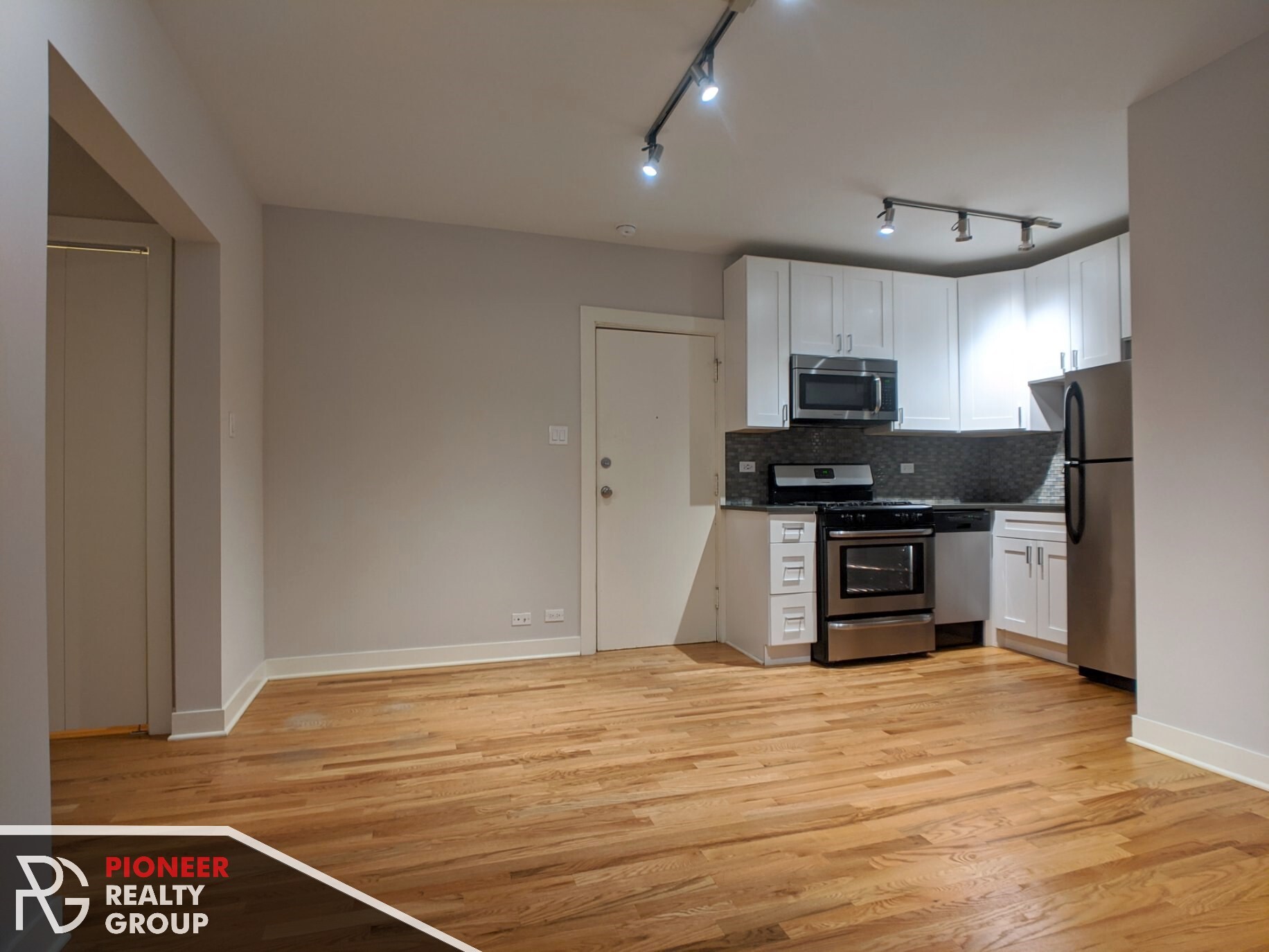 Building Photo - 2430 N Kedzie Blvd