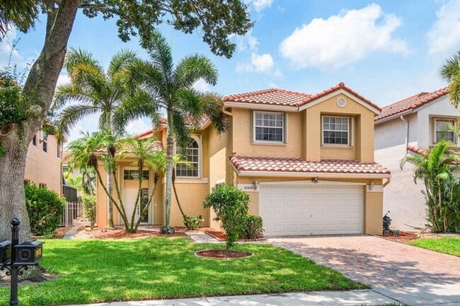 Building Photo - 10425 Buena Ventura Dr