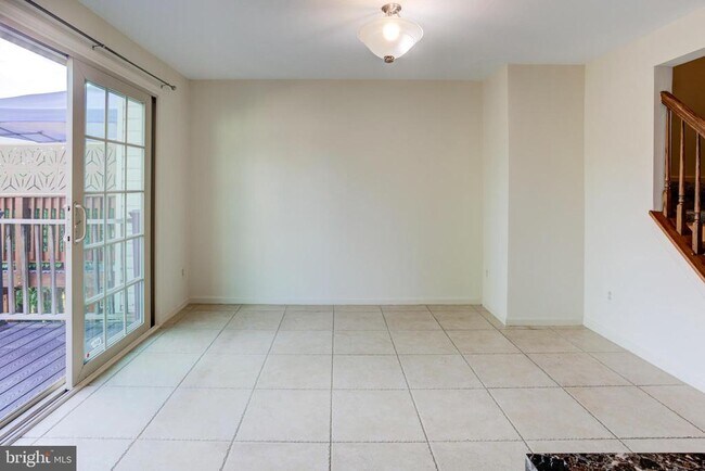 Building Photo - 12830 Evansport Pl