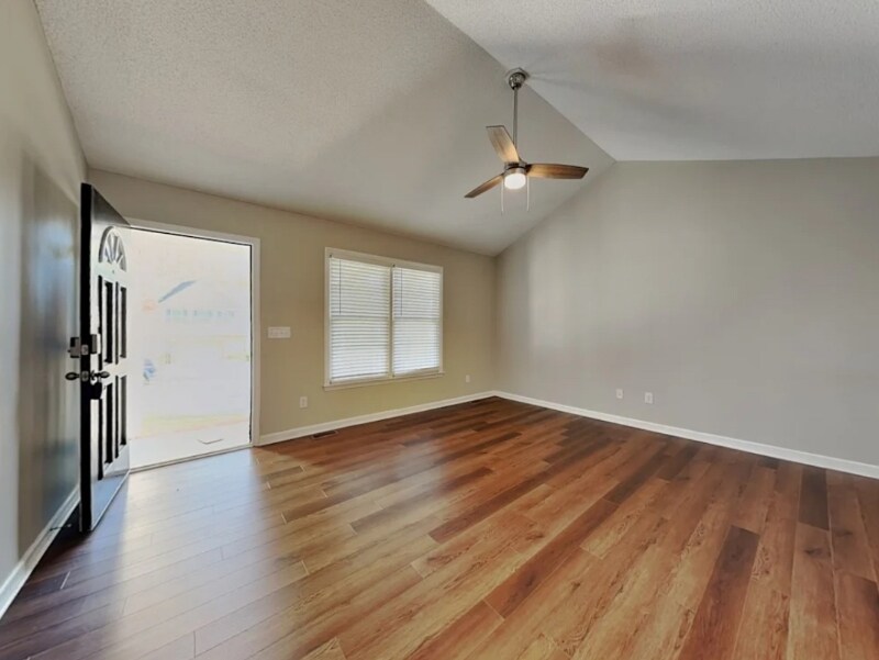 Building Photo - 3902 W Pollack St