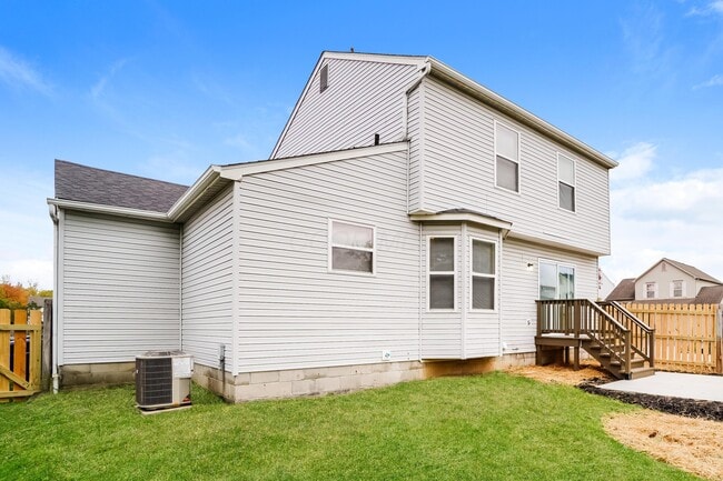 Building Photo - 3021 Tracer Rd