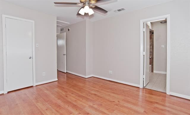 Building Photo - 7450 Holly Hill Dr