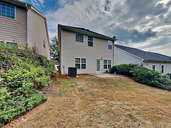 Building Photo - 526 Hansen Dr