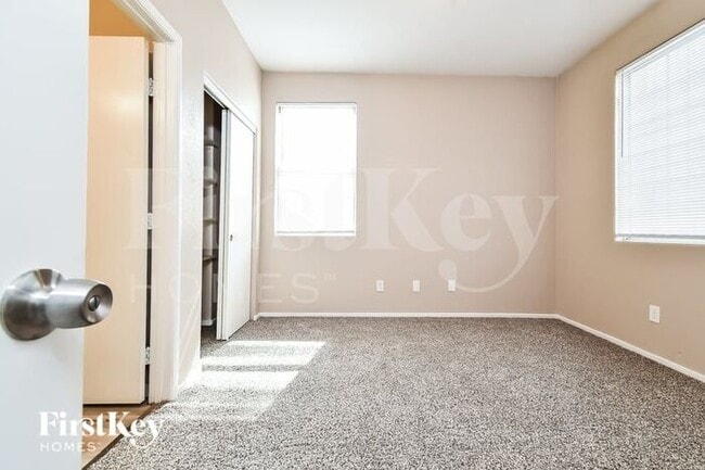 Building Photo - 5008 Sparkling Sky Ave