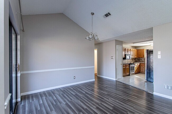 Building Photo - 1525 Northwick Ct