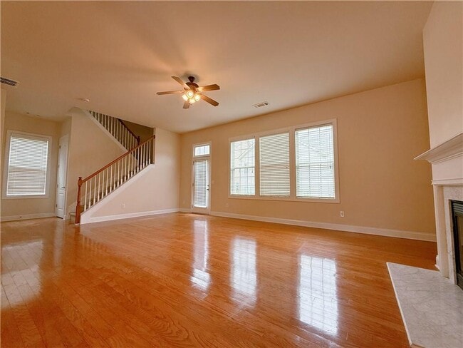 Building Photo - 2221 Atkinson Park Dr