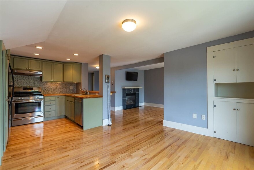 Kitchen/Living Room View - 77 -79 Centre St