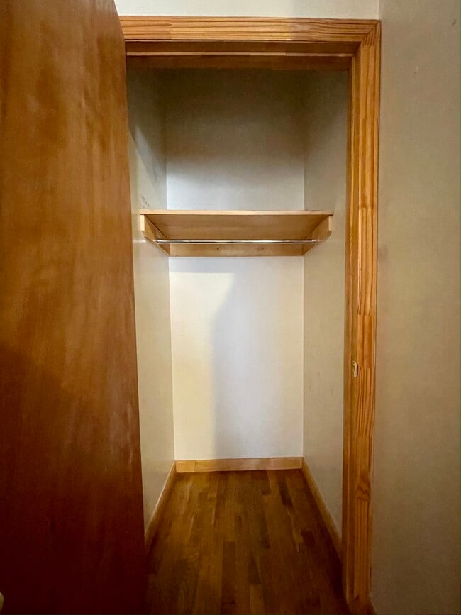 Building Photo - 133 E 110th St