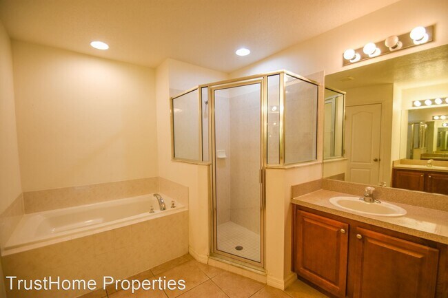 Building Photo - 3 br, 2 bath House - 10438 Vista Pine Loop