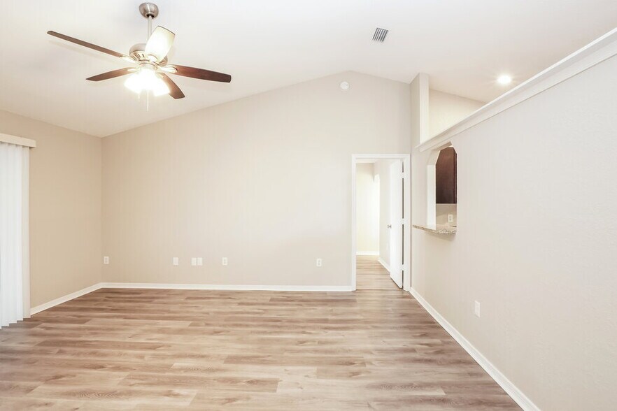Building Photo - 4245 Sasha Trail