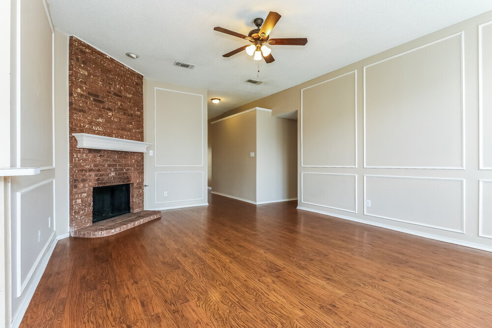 Building Photo - 7728 Blossom Dr