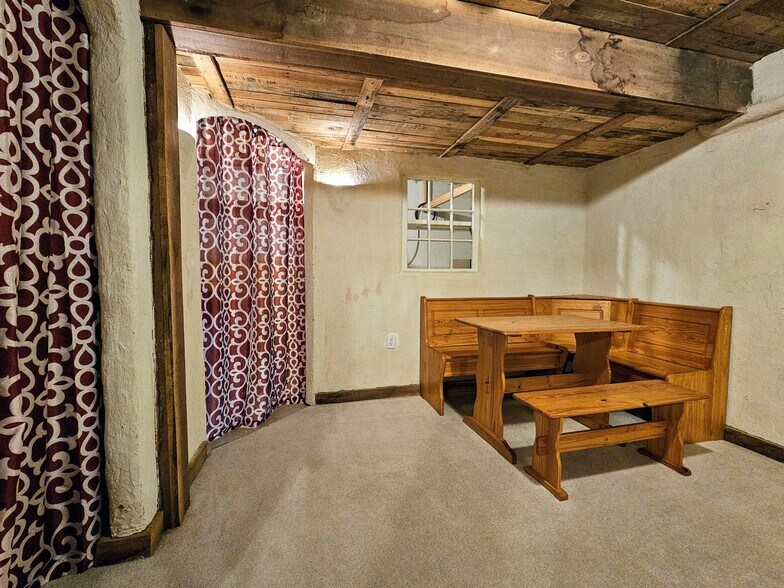 Building Photo - 562 Wood Duck Dr