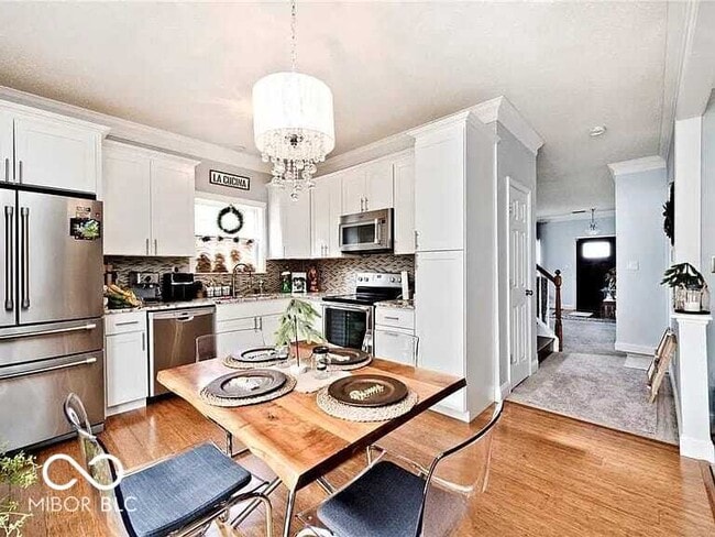 Building Photo - 10267 Blue Sky Dr