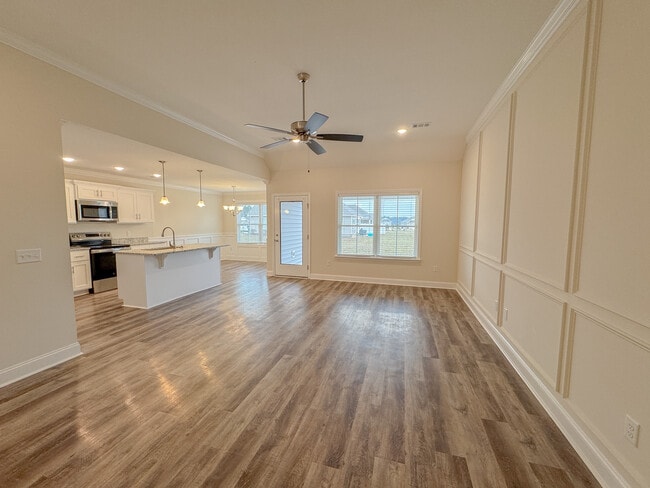 Building Photo - 301A Frieght Train Trl