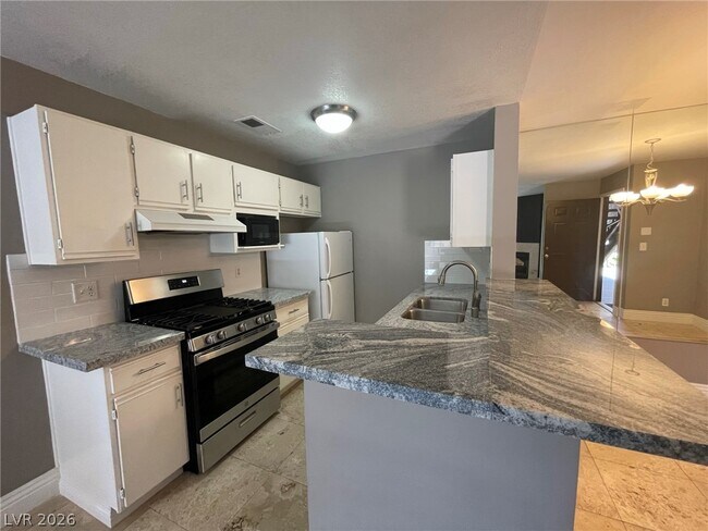 Building Photo - 2200 S Fort Apache Rd