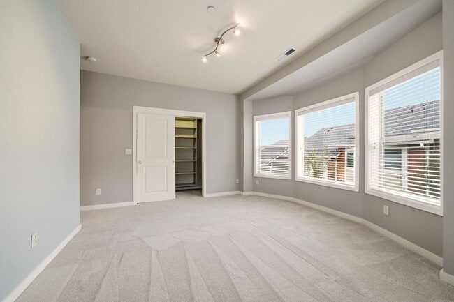 Building Photo - 4104 S Corbett Ave