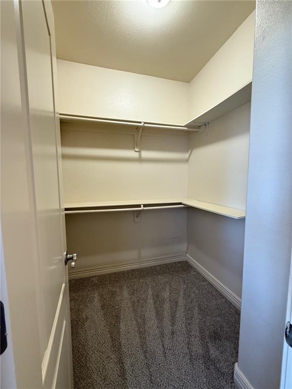 Building Photo - 609 N Tournament Dr